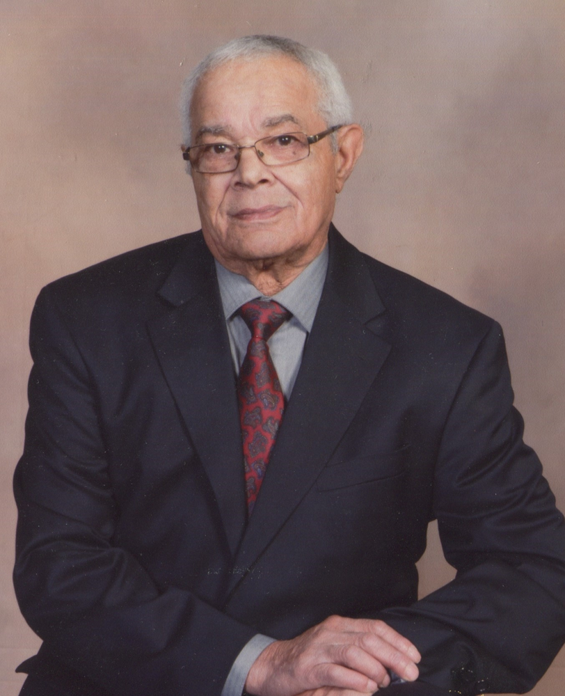 Robert Lewis, Sr.